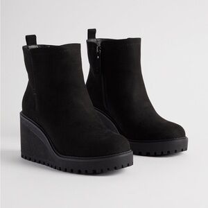 Platform Wedge Bootie (WW)